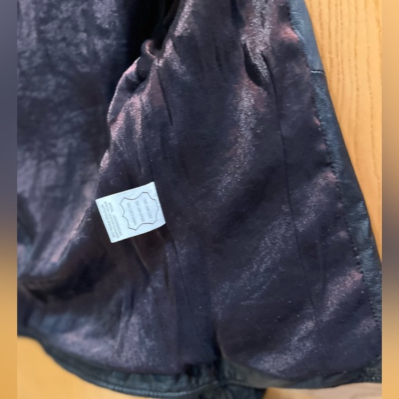 Koc Womens Black Leather Biker Moto Style Zipper Jacket Euro Size 36/US Small - Picture 8 of 9